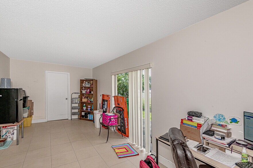 More Photos Of 3960 NW 110th Ave, Coral Springs Multifamily For Sale
