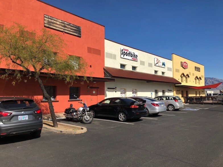 More Photos Of 6800 N Camino Martin, Tucson Warehouse For Lease