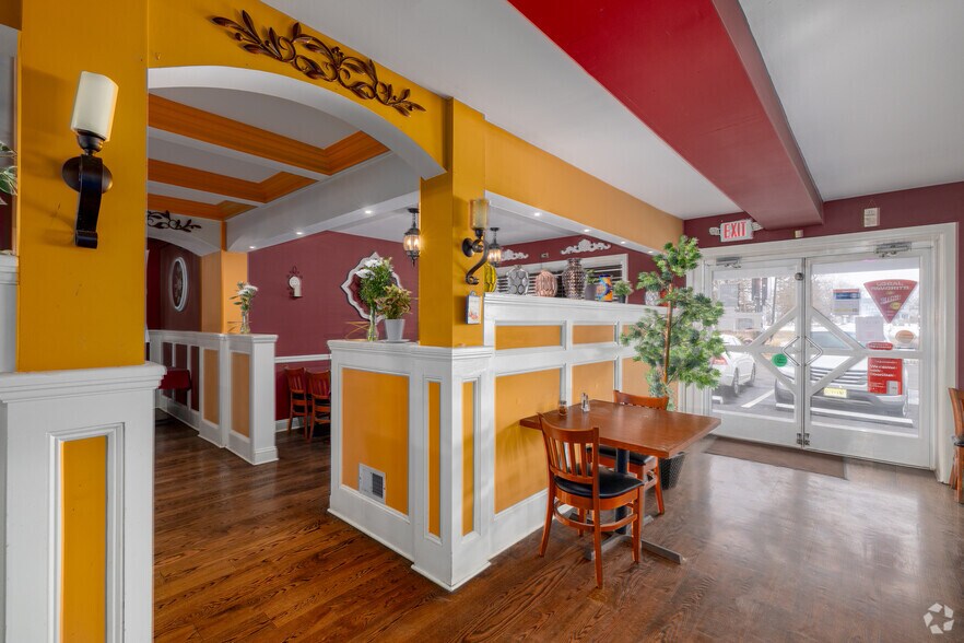 More Photos Of 651-657 US Highway 22 E, White House Station Freestanding For Sale