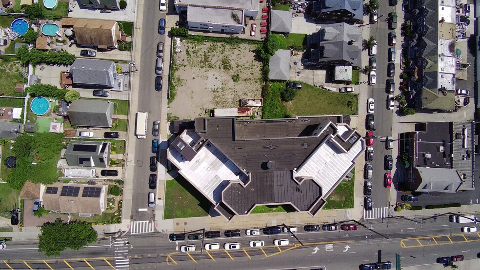 More Photos Of 90-01 Beach Channel Dr, Rockaway Beach Medical For Sale
