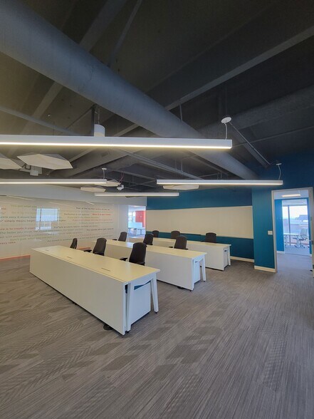 More Photos Of 1660 Lincoln St, Denver Coworking Space