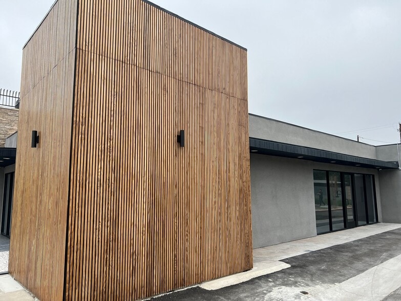 More Photos Of 1417-1423 N Garey Ave, Pomona Storefront Retail Office For Sale