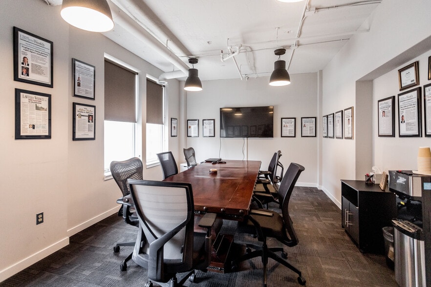 More Photos Of 1300 Broadway St, Detroit Office For Lease