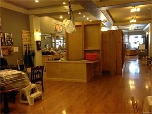 More Photos Of 215 E Central Ave, Mackinaw City General Retail For Sale