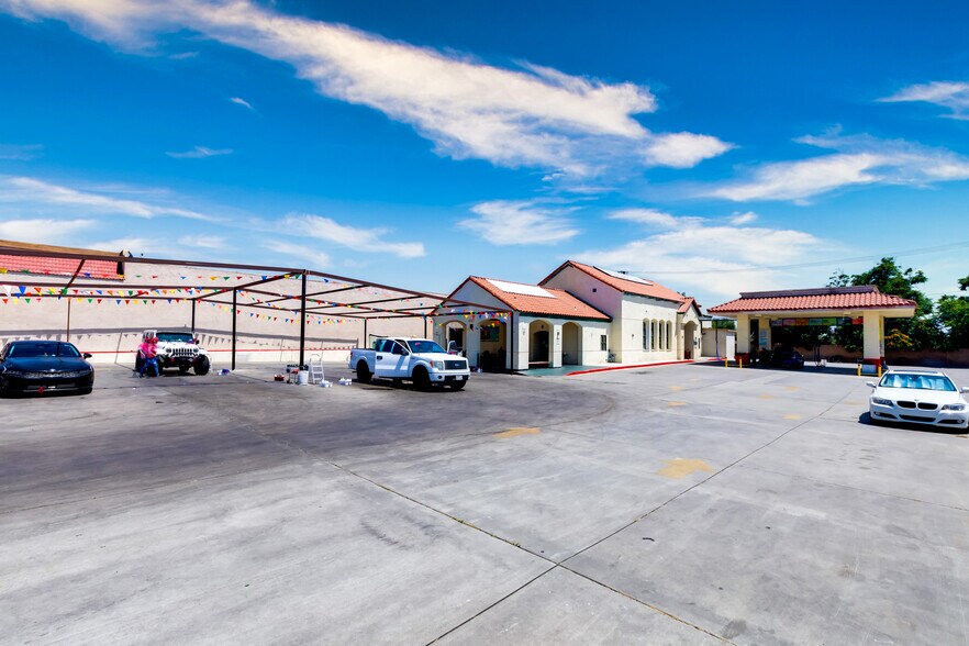 More Photos Of 445 W Foothill Blvd, Rialto Carwash For Sale