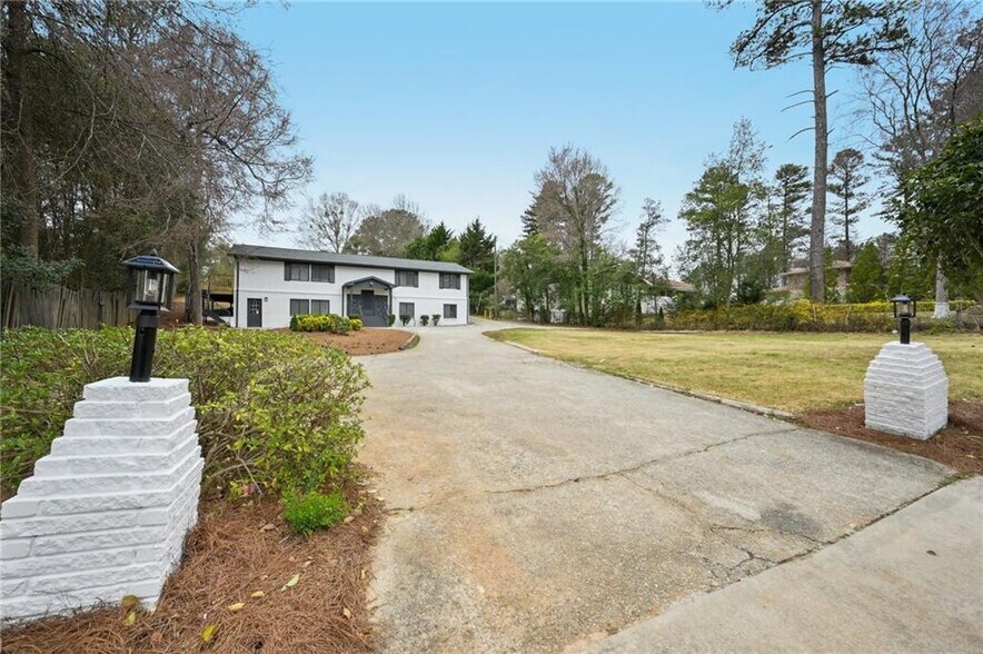 More Photos Of 4421 Lee Rd, Snellville Apartments For Sale