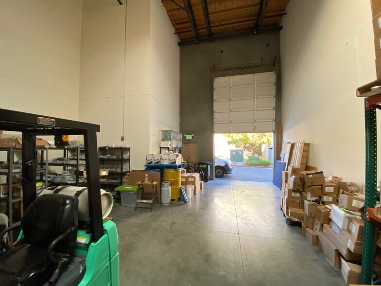 More Photos Of 1568 Lancaster Point Way, San Diego Flex For Sale