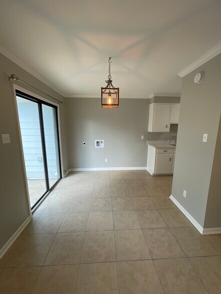 More Photos Of 402 E Evans St, Bainbridge Apartments For Sale