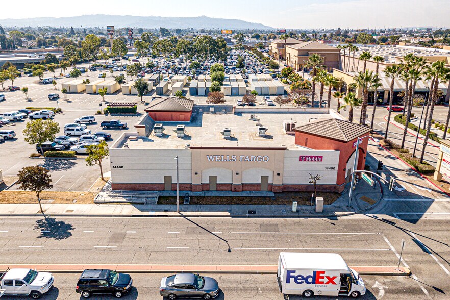 More Photos Of 14460 Merced Ave, Baldwin Park General Retail For Sale