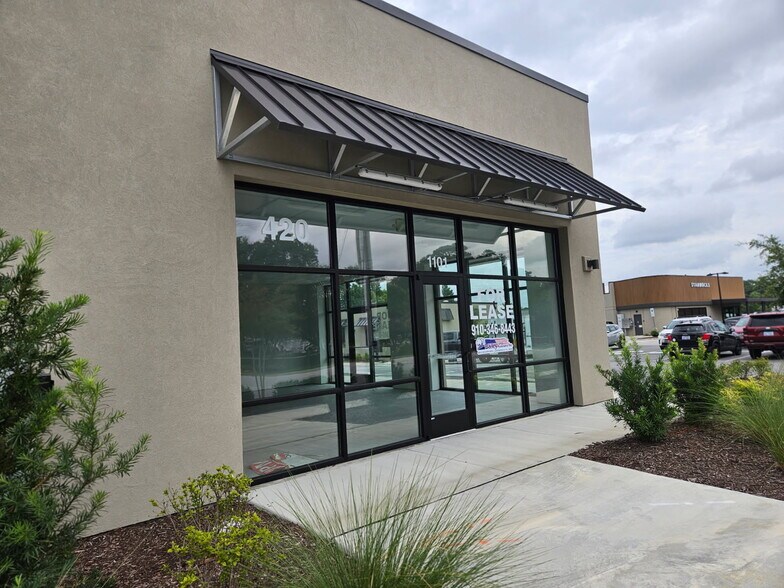 More Photos Of 420 Chaney Ave, Jacksonville Storefront For Lease