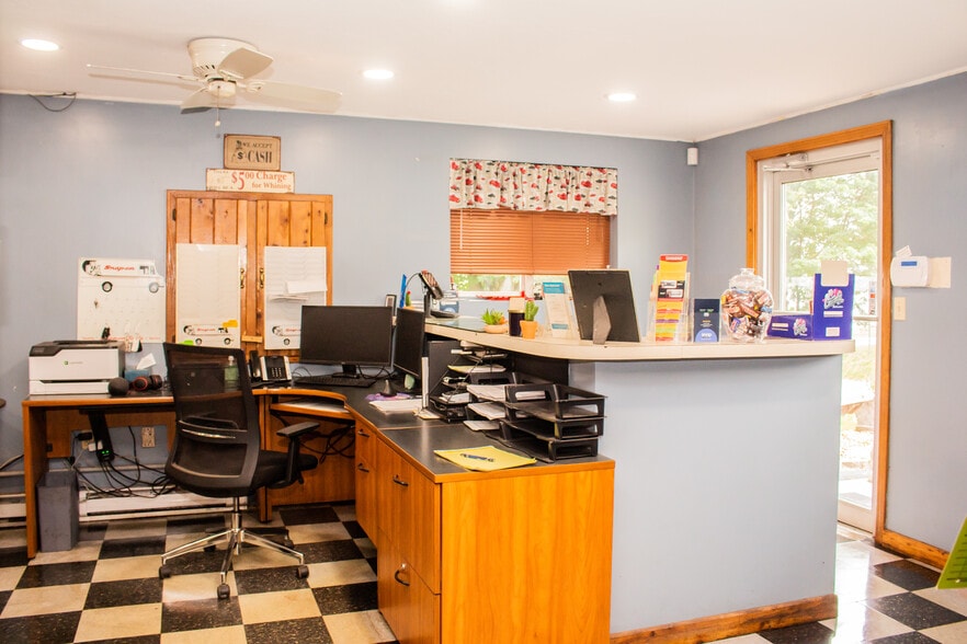 More Photos Of 8 Englewood St, Webster Auto Repair For Sale