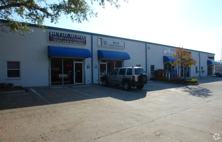 More Photos Of 1715 S Missouri Ave, Clearwater Showroom For Sale