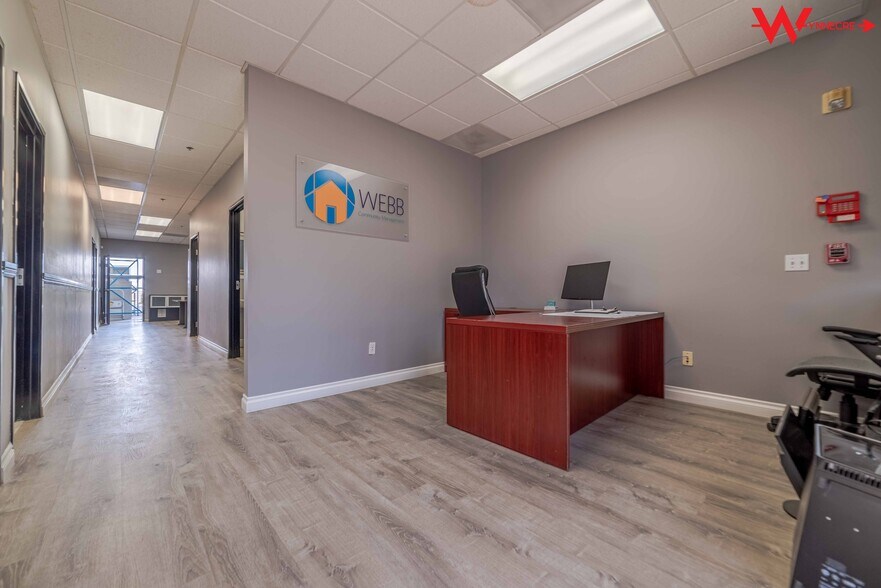 More Photos Of 1221 Puerta Del Sol, San Clemente Warehouse For Lease