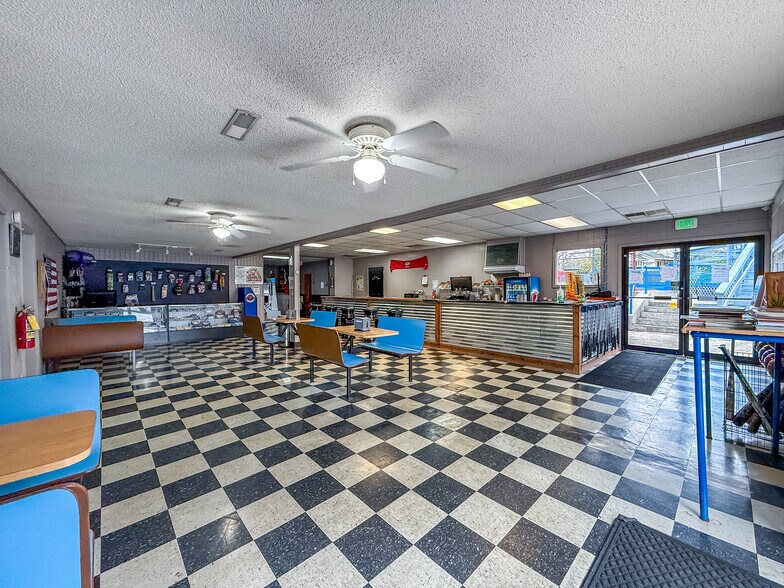 More Photos Of 3349 Alabama hwy, Rome Golf Course Driving Range For Sale