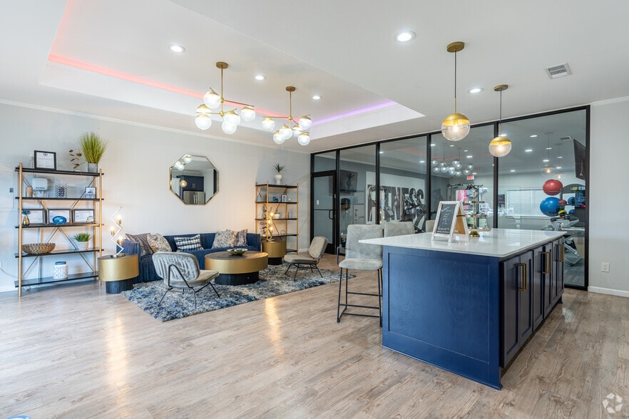 More Photos Of 4271 Altoona Dr, Dallas Apartments For Sale