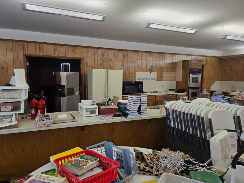 More Photos Of 8500 Frankoma Rd, Tulsa Religious Facility For Sale