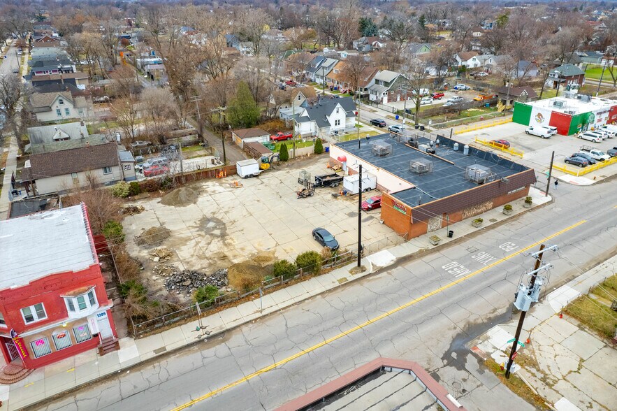 More Photos Of 1341 Springwells St, Detroit General Retail For Sale