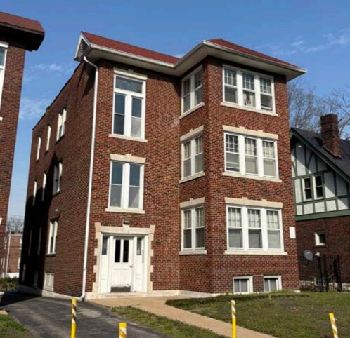Primary Photo Of , Saint Louis Multifamily For Sale