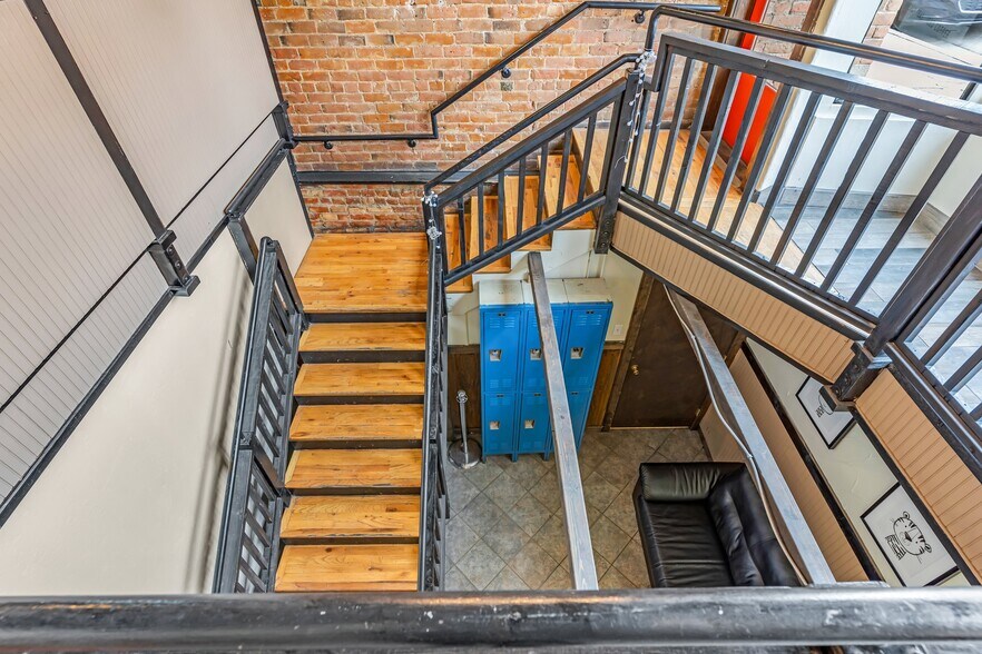 More Photos Of 224 S Union Ave, Pueblo Restaurant For Sale