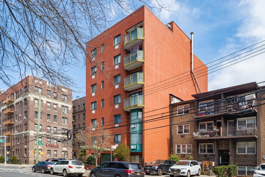 More Photos Of 4133 Parsons Blvd, Flushing Apartments For Sale