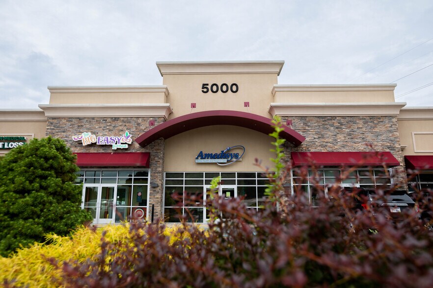 More Photos Of 5000-6000 Mid Atlantic Dr, Morgantown Storefront Retail Office For Lease