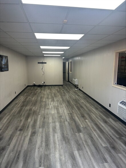 More Photos Of 5708 N Shepherd Dr, Houston Unknown For Lease
