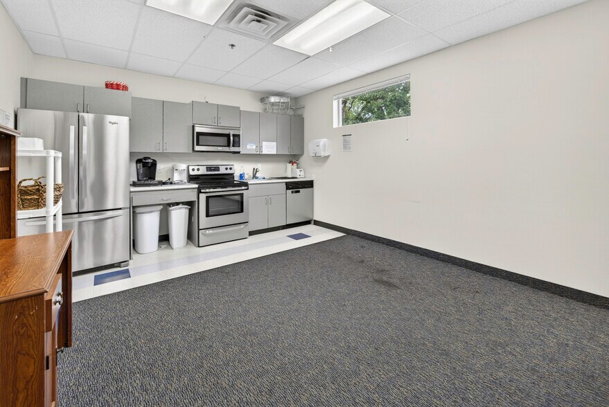 More Photos Of 313 W Drake Rd, Fort Collins Medical For Sale