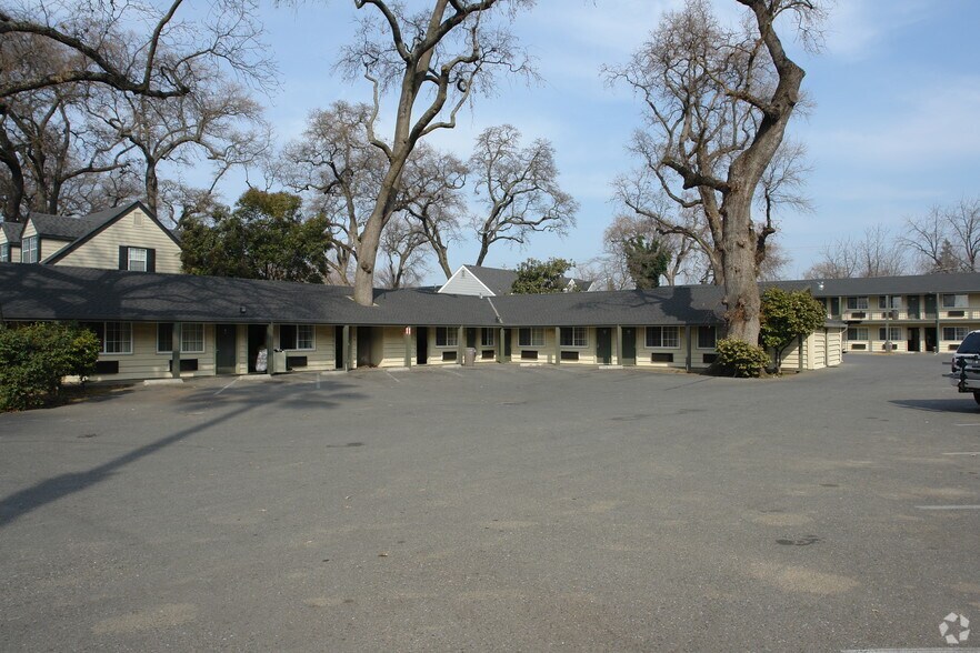More Photos Of 2352 Esplanade Rd, Chico Hotel For Sale