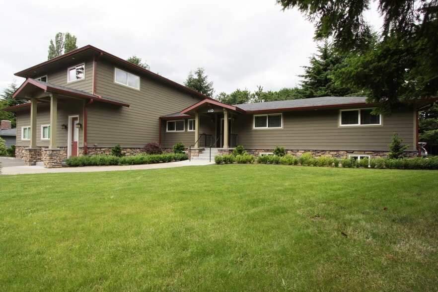 More Photos Of 410 Newport Way, Issaquah Loft Creative Space For Lease