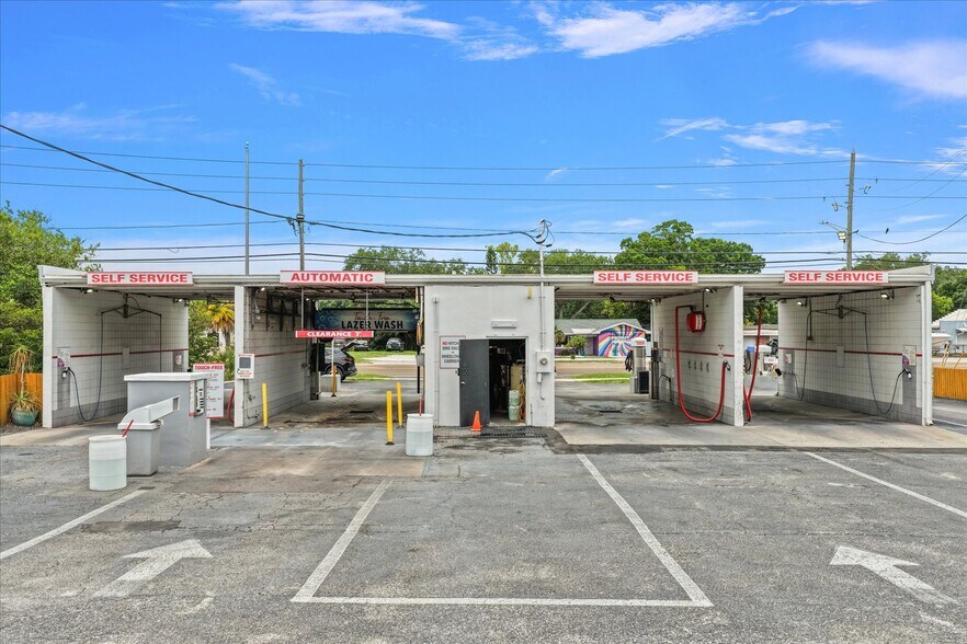 Primary Photo Of 6170 54th Ave N, Kenneth City Carwash For Sale