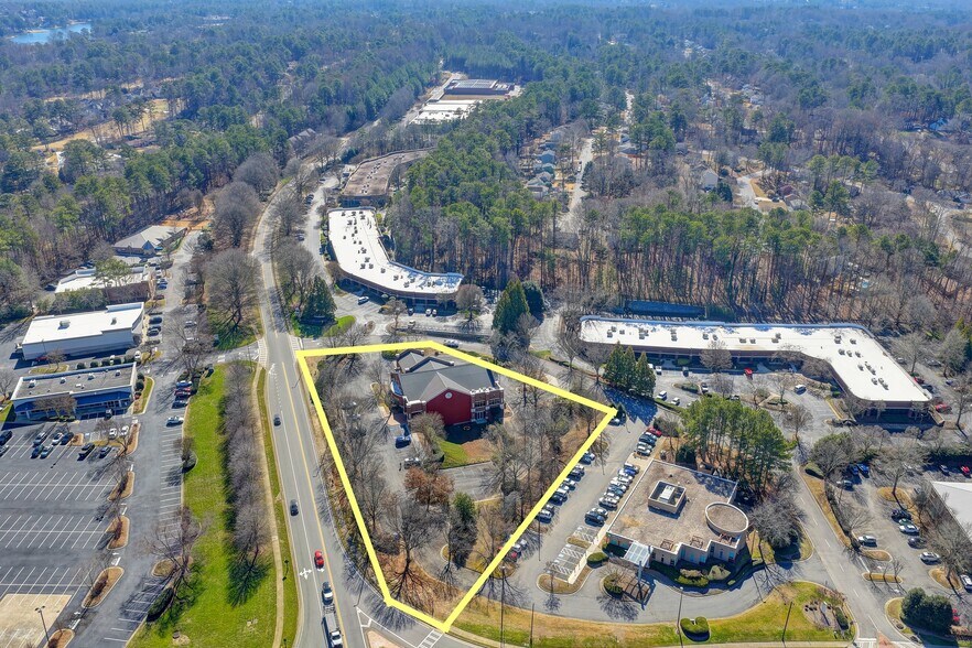 More Photos Of 10500 Old Alabama Connector Rd, Alpharetta Bank For Sale