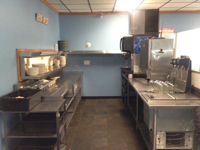 More Photos Of 1723 Quaker Rd, Barker Restaurant For Sale