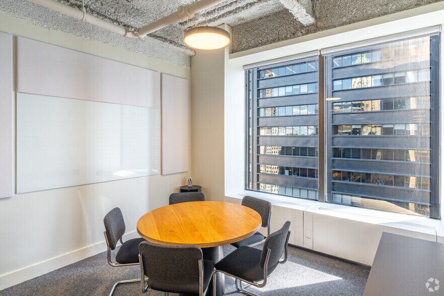 More Photos Of 22 Cortlandt St, New York Office For Lease