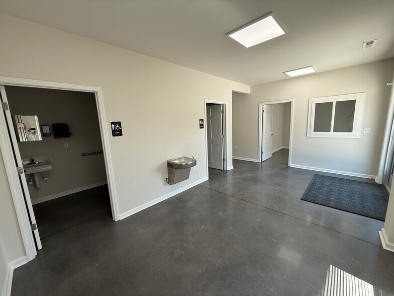 More Photos Of 3248 SC-319, Conway Office For Lease