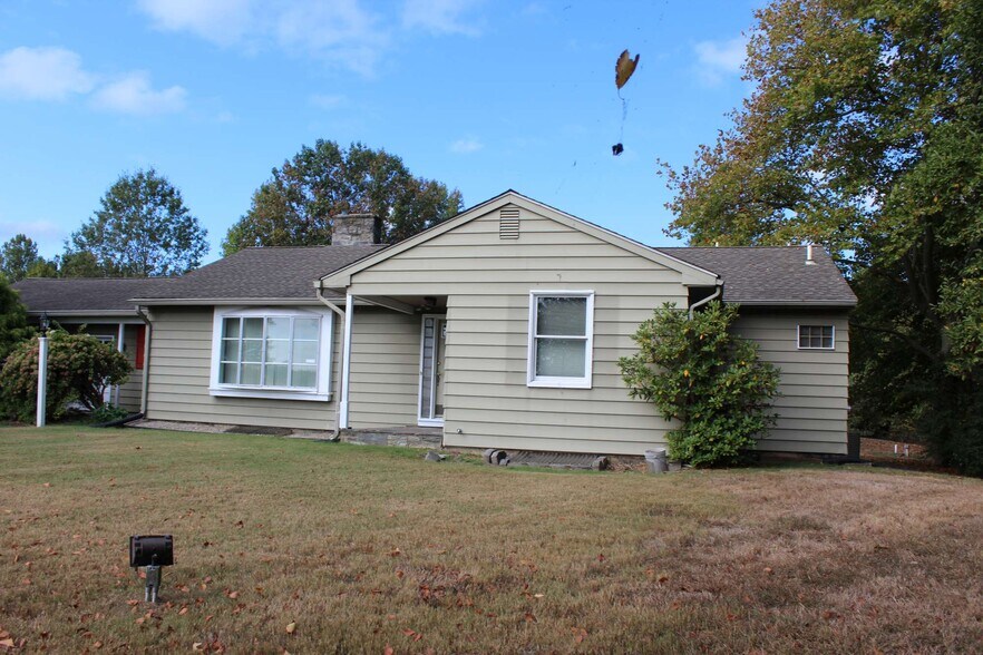 More Photos Of 332 Stokes Rd, Medford Office For Sale