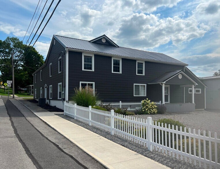 Primary Photo Of 380 S Main St, De Graff Light Manufacturing For Sale