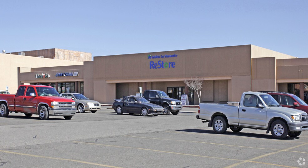 More Photos Of 2404-2446 Cerrillos Rd, Santa Fe Freestanding For Lease