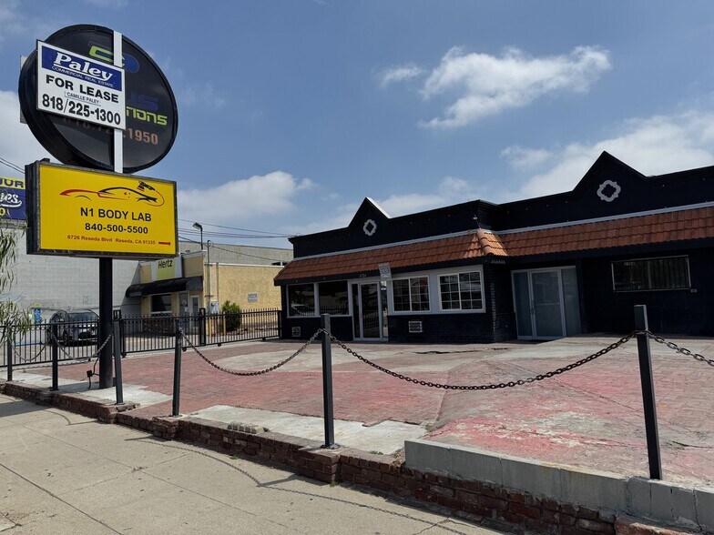Primary Photo Of 6726 Reseda Blvd, Reseda Auto Repair For Lease
