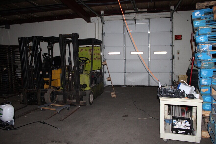 More Photos Of 256 Preston St, Jackson Industrial For Sale