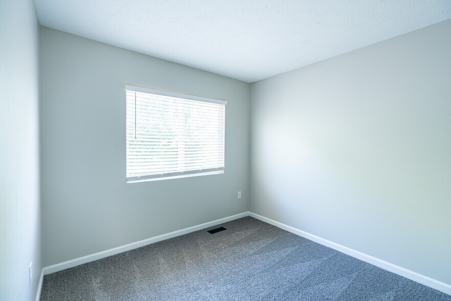 More Photos Of 1354 S Talbott St, Indianapolis Multifamily For Sale