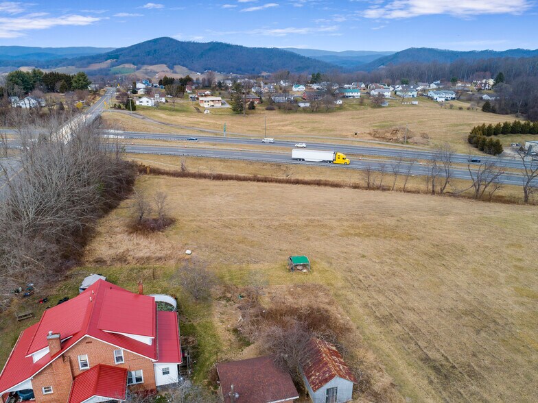 More Photos Of Cove Road, Wytheville Land For Sale