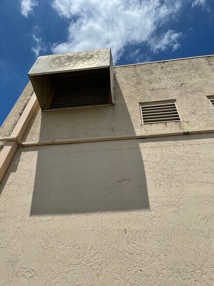 More Photos Of 2300 W Copans Rd, Pompano Beach Warehouse For Sale