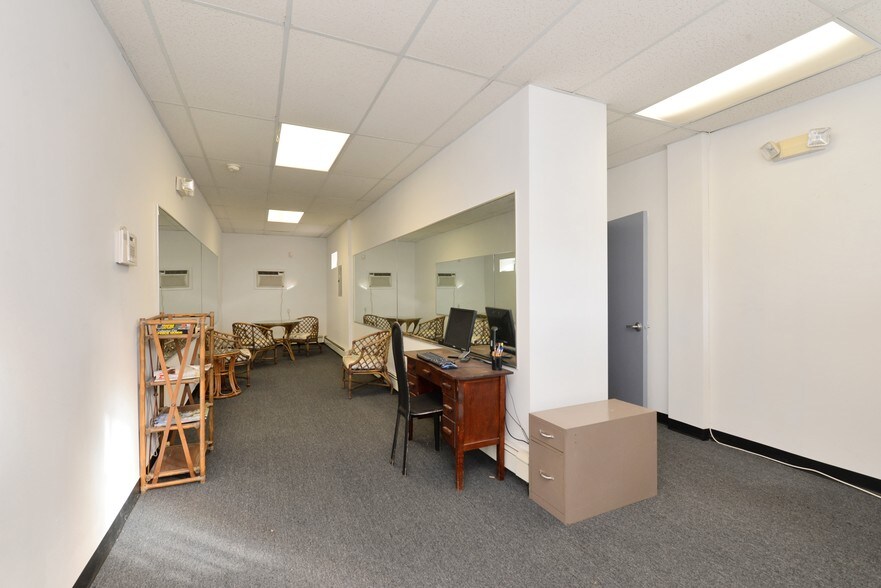More Photos Of 20 Bryant Ave, Roslyn Storefront Retail Office For Sale