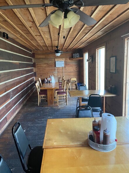 More Photos Of 9070 Highway 58, Harrison Restaurant For Sale