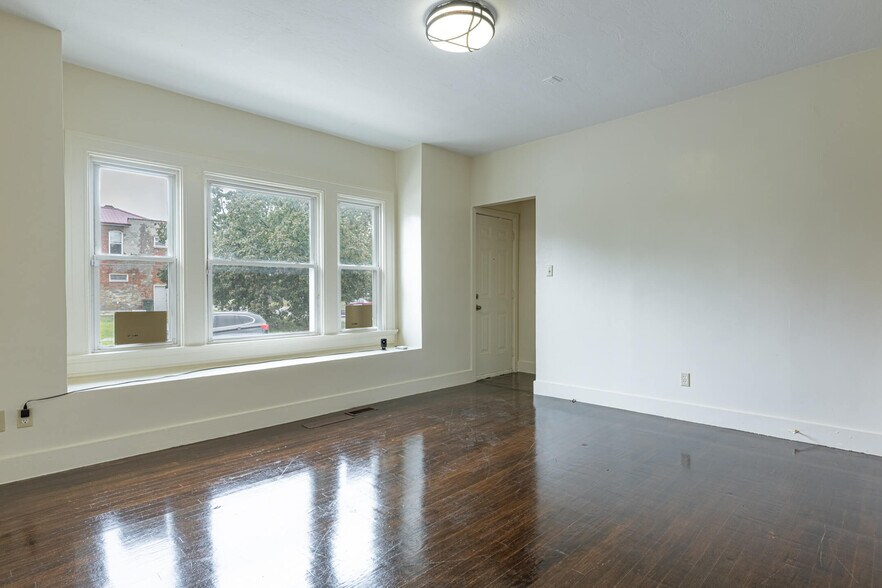 More Photos Of 3000 E 3rd St, Dayton Storefront Retail Residential For Sale