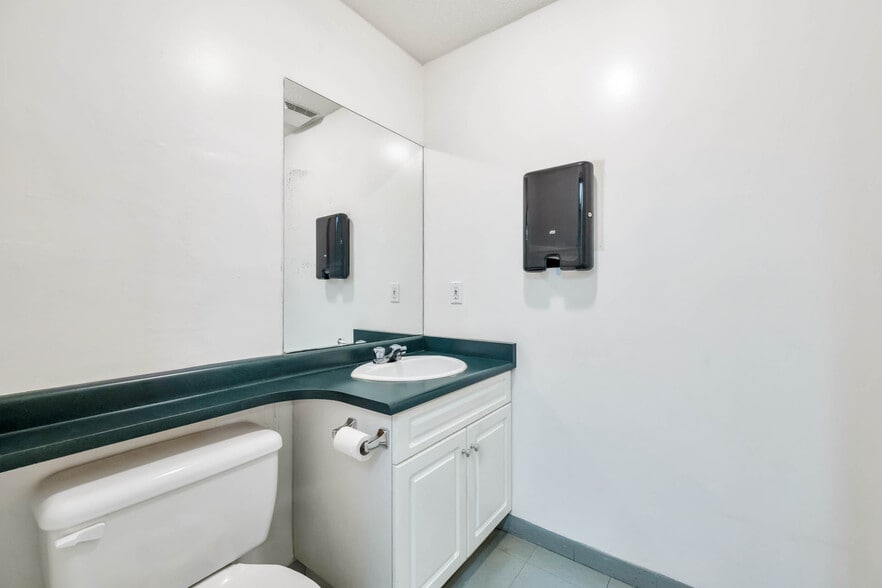 More Photos Of 20010 Industrial Av, Langley Warehouse For Sale