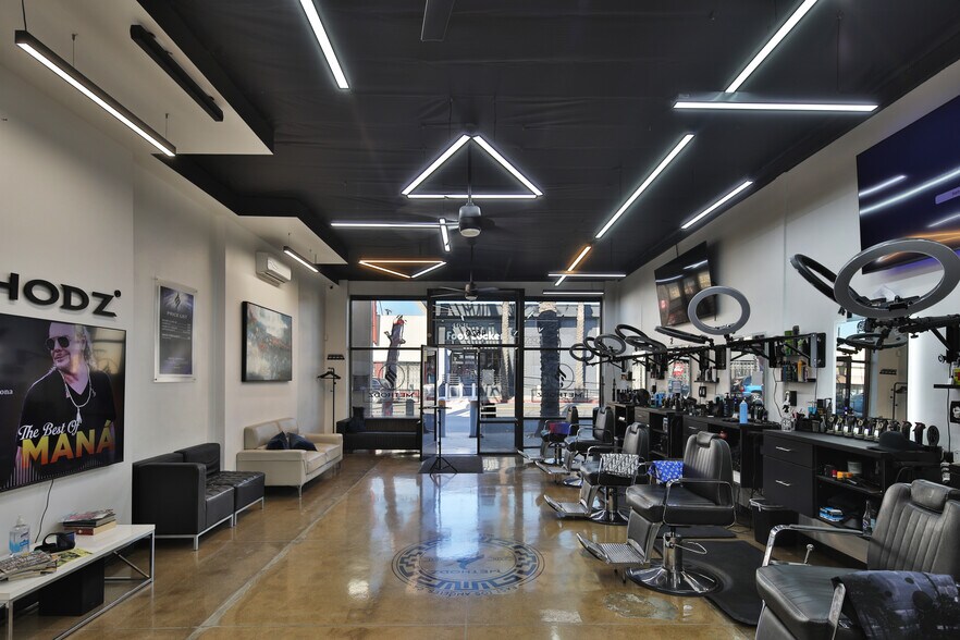 More Photos Of 4620-4622 Whittier Blvd, East Los Angeles Office For Sale