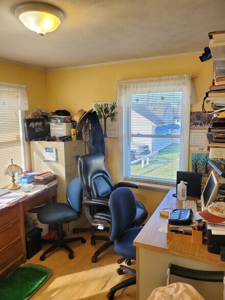 More Photos Of 12374 S DuPont Hwy, Felton Hotel For Sale