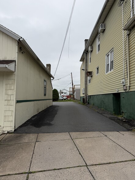 More Photos Of 1 N Main St, Ashley Restaurant For Sale