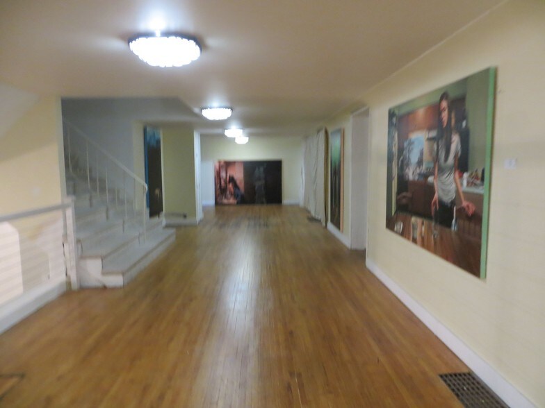 More Photos Of 6725 Kennedy Ave, Hammond Office For Lease